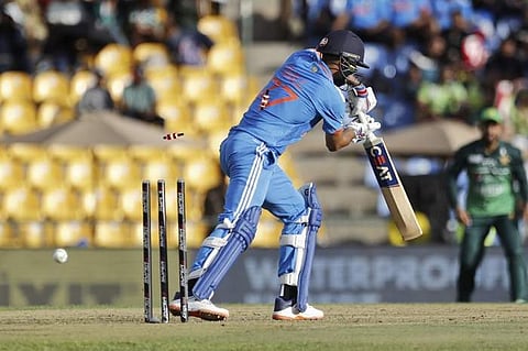 ஆசியக் கோப்பை: பாகிஸ்தானுக்கு எதிராக விக்கெட்டுகளை இழந்து தடுமாறும் இந்தியா!