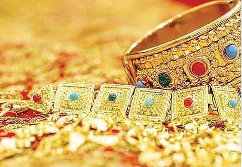 தங்கம் பவுன் ரூ.44,400