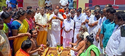 குமரி விவேகானந்த கேந்திரத்தில் தியாகப் பெருஞ்சுவருக்கு அடிக்கல்