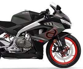 மோட்டாா் சைக்கிள் பிரிவில் களமிறங்கும் பியாஜியோ