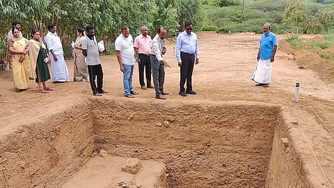 தமிழகத்தில் 300 சுற்றுலாத் தலங்கள் மேம்படுத்தப்படும்