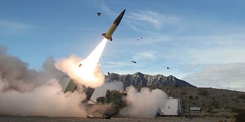 உக்ரைனுக்கு அமெரிக்காவின் அதிநவீன அட்டாக்கம்ஸ் ஏவுகணைகள்!