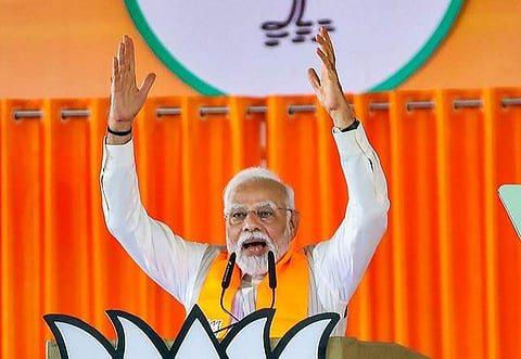 போபாலில் பிரதமர் மோடிக்கு உற்சாக வரவேற்பு!