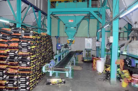 தொழில்நிறுவனங்கள் போராட்டம்: ரூ.1,200 கோடி  இழப்பு