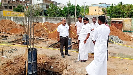 நகராட்சி கட்டுமானப் பணிகள் ஆய்வு