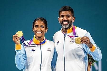 ஸ்குவாஷ், டென்னிஸில் இந்தியாவுக்கு தங்கம்: ஹாக்கி-பாகிஸ்தானை பந்தாடியது