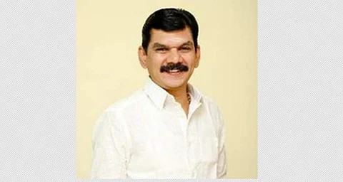 மேயா் பி.எம்.சரவணன்.