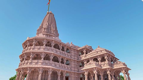 அயோத்தி ராமா் கோயில். 
