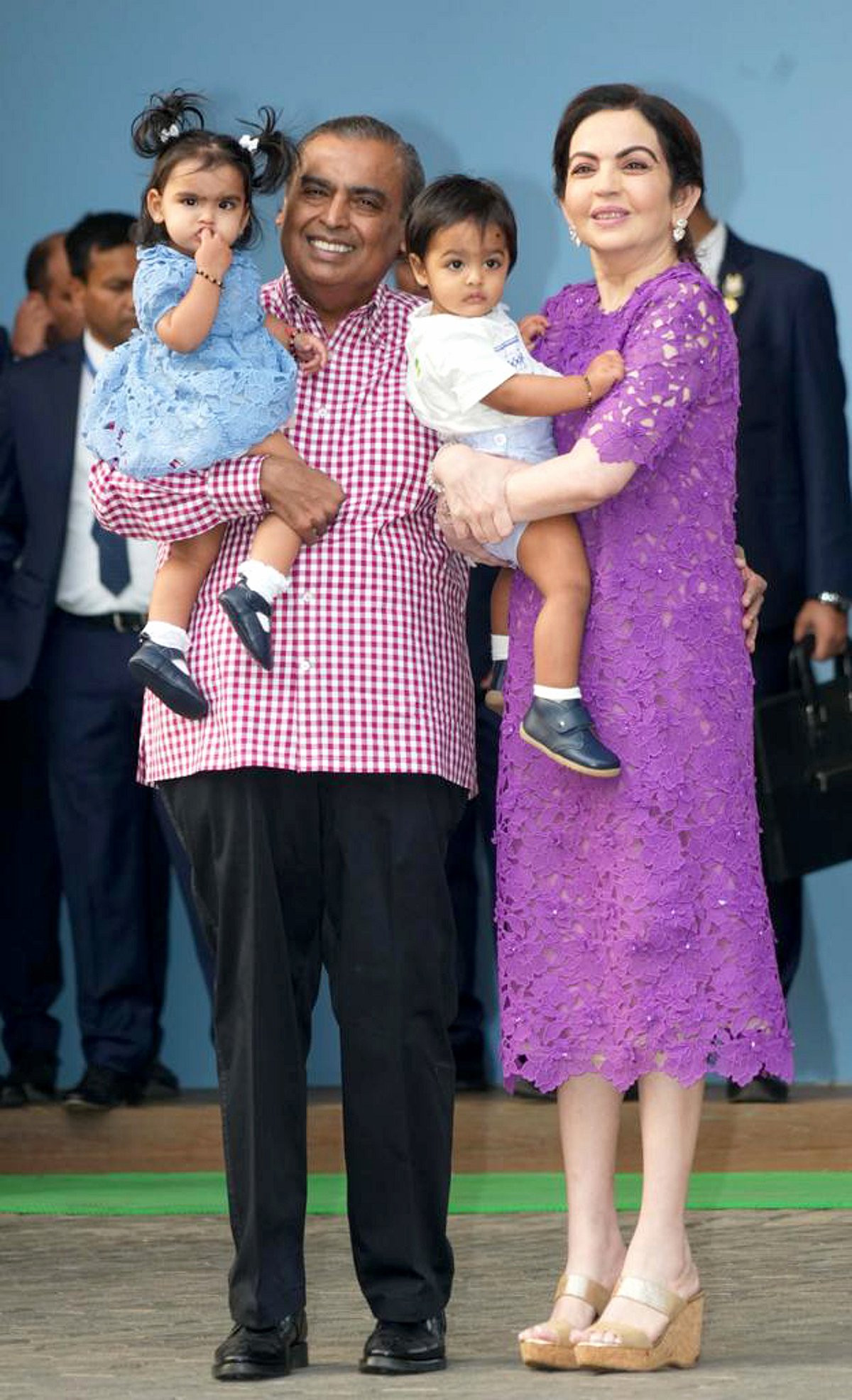 Mukesh Ambani with their grand childrens