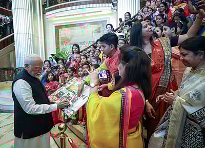 அபுதாபியில் பிரதமர் மோடி! - புகைப்படங்கள்