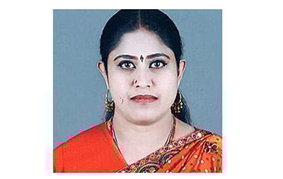 காங்கிரஸில் இருந்து விஜயதரணி நீக்கம் 