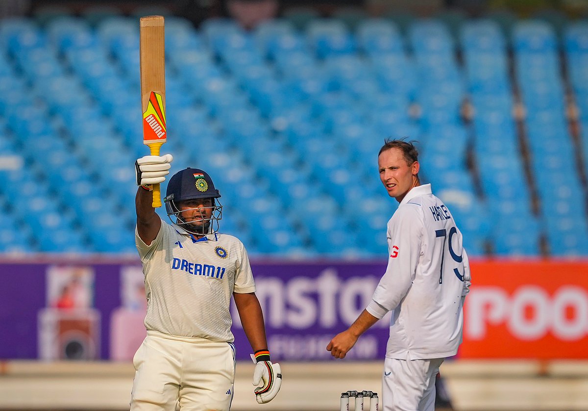 அரைசதம் விளாசிய சர்ஃபராஸ் கான்