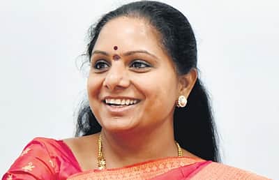 பிஆா்எஸ் கட்சியில் அண்ணன்-தங்கை மோதல் உச்சம்! கட்சியை பாஜகவுடன் இணைக்க முயற்சித்ததாக கவிதா குற்றச்சாட்டு