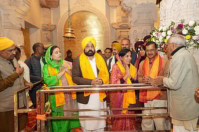 அயோத்தியில் கேஜரிவால், பகவந்த் மான்!