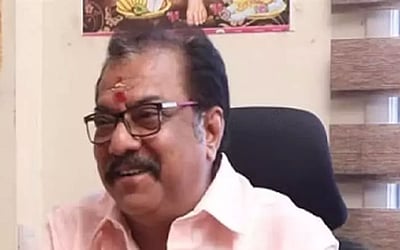 காசோலை மோசடி வழக்கு: 
திரைப்படத் தயாரிப்பாளா் 
சிவசக்தி பாண்டியன் கைது