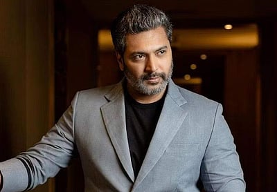 ரசிகரிடம் மன்னிப்பு கேட்ட ஜெயம் ரவி!