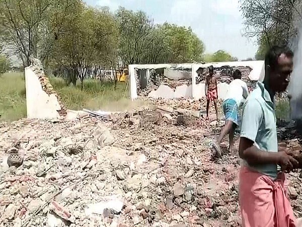 கொண்டாட்டமும் திண்டாட்டமும்!