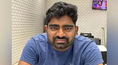 திருமணத்துக்காக ‘ஸ்மைல் டிசைன்’ அறுவை சிகிச்சை: மணமகன் உயிரிழப்பு!