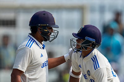 இளம் வீரர்களுக்கு அறிவுரை தேவையில்லை: ரோஹித் சர்மா