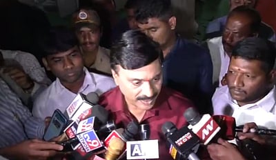 ‘மோடி மீது மரியாதை உண்டு’: காங். ஆதரவு எம்எல்ஏ பேச்சால் அதிர்ச்சி!