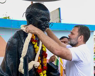 ராமர் கோயில் விழாவில் ஒரு எளிய மனிதரையாவது பார்க்க முடிந்ததா? : ராகுல் கேள்வி