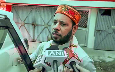 சமாஜ்வாதியின் தலைமை கொறடா ராஜிநாமா!