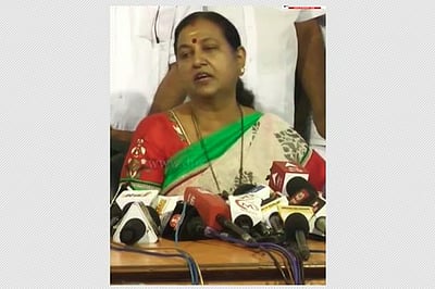 அதிமுக, பாஜக இரு கட்சிகளும் கூட்டணிக்கு அழைப்பு விடுத்திருந்தன: பிரேமலதா விஜயகாந்த்