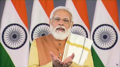 மாலை 5.30 மணிக்கு உரையாற்றுகிறார் மோடி!