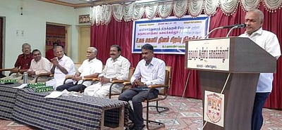 மயிலாடுதுறைத் திருக்கு பேரவை திங்கள் கூட்டம்