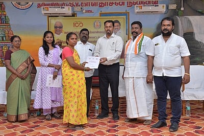 763 பயனாளிகளுக்கு ரூ.1.69 கோடியில் இலவச வீட்டுமனைப் பட்டா