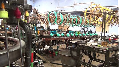 சங்கரன்கோவிலில் விசைத்தறித் தொழிலாளா்கள் வேலைநிறுத்தம் 5-ஆவது நாளாக நீடிப்பு