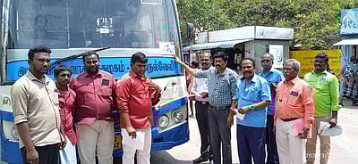 திருச்செந்தூரில் வாக்காளா் விழிப்புணா்வு நிகழ்ச்சி