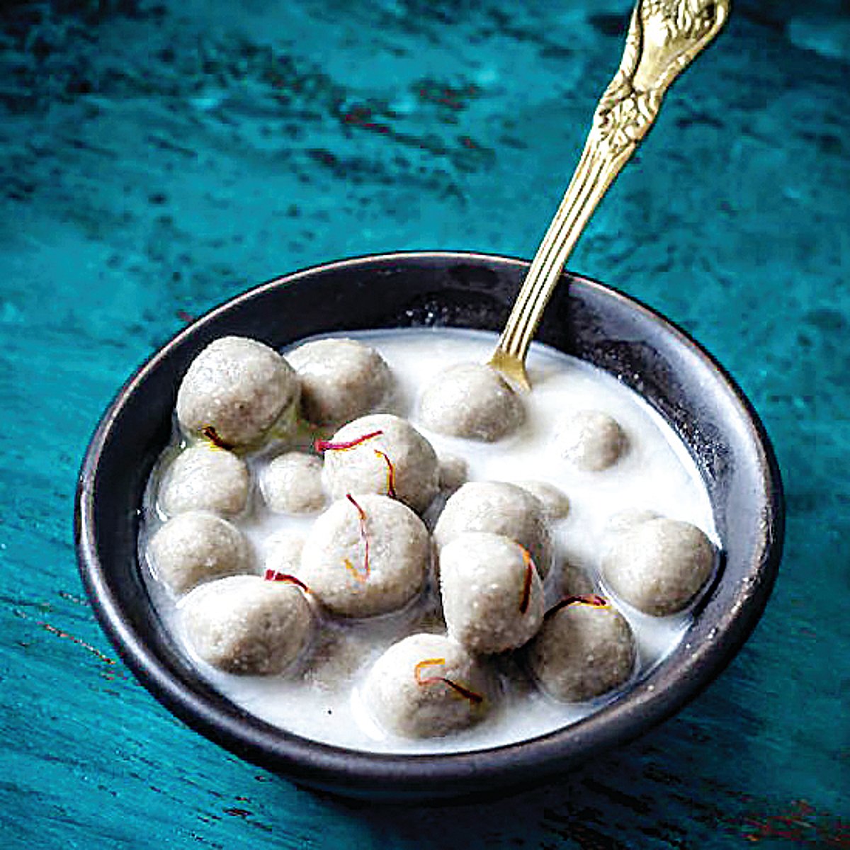 தேங்காய் பால் கம்பு கொழுக்கட்டை