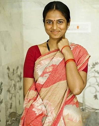 ரம்யா பாண்டியனா இவர்!