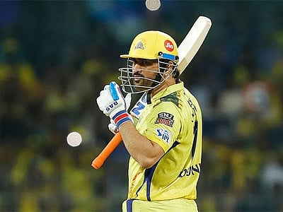 எனக்கு பிடித்த பந்துவீச்சாளர் இவர்தான்; மனம் திறந்த எம்.எஸ்.தோனி!