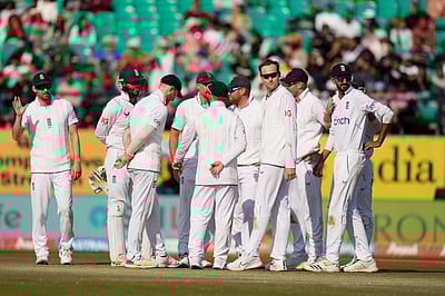 பேஷ்பால் யுக்தியால் தொலைந்து போனோம்: இங்கிலாந்து முன்னாள் கேப்டன்