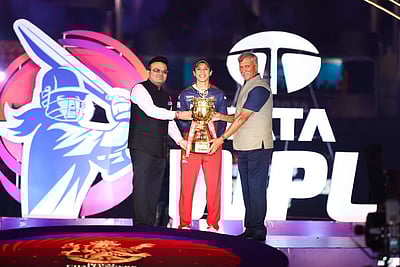 கோப்பையை விட விராட் கோலியின் சாதனைகள் பெரியது: ஸ்மிருதி மந்தனா