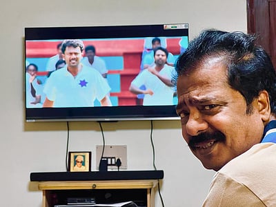 உங்களது மகிழ்ச்சியே எனக்குக் கிடைத்த பெரிய வெகுமதி அப்பா!