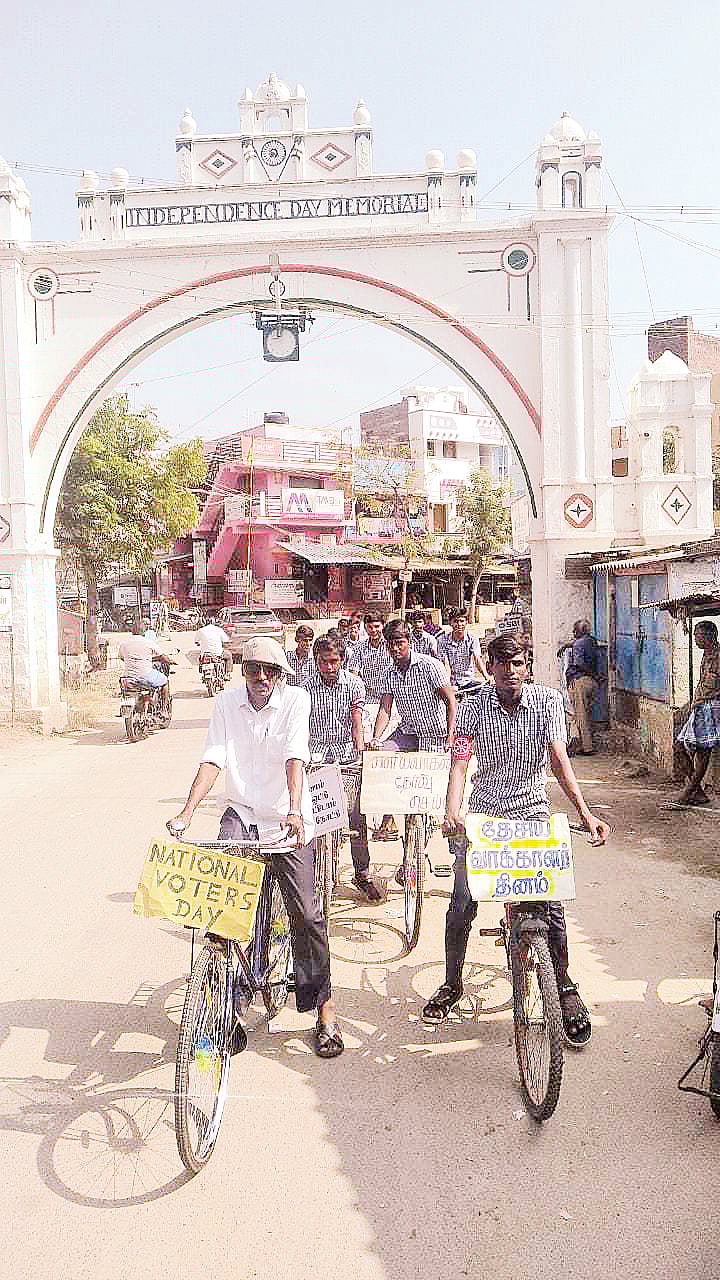 சாகச விளையாட்டுகளில் அசத்தல்...