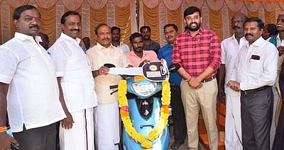 456 பயனாளிகளுக்கு நலத்திட்ட உதவிகள்: அமைச்சா் வழங்கினாா்