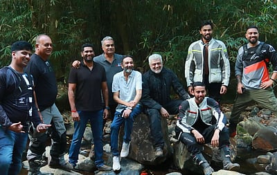 அஜித்குமார் பாய்ஸ்!