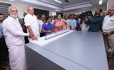 தென்காசியில் தேவநேயப் பாவாணா் மணிமண்டபம் அமைக்க பரிசீலனை
அமைச்சா் சாமிநாதன்