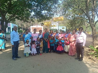 அரசு பள்ளியில் மாணவா் 
சோ்க்கை விழிப்புணா்வு