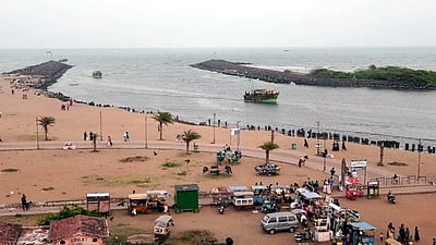 காரைக்கால் கடற்கரை, திருநள்ளாறு ஆன்மிக பூங்கா மேம்பாட்டுப் பணி:
பிரதமா் மாா்ச்  7-இல் காணொலி மூலம் அடிக்கல் நாட்டுகிறாா்