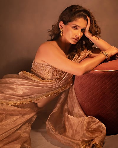 தெறிக்கவிடும் தேஜஸ்வினி சர்மா!