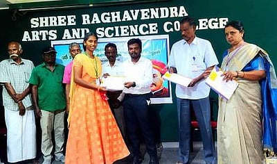 கல்லூரியில் வ.உ.சிதம்பரனாா் விழா