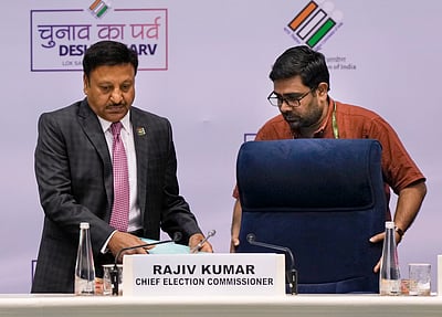 ஏழு கட்டங்களாக மக்களவைத் தேர்தல்: தேர்தல் ஆணையம்