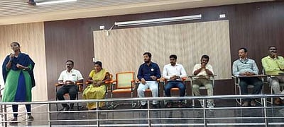 ஒட்டன்சத்திரத்தில் போட்டித் தோ்வுகளுக்கான
இலவசப் பயிற்சி மையத்தில் வகுப்புகள் தொடக்கம்