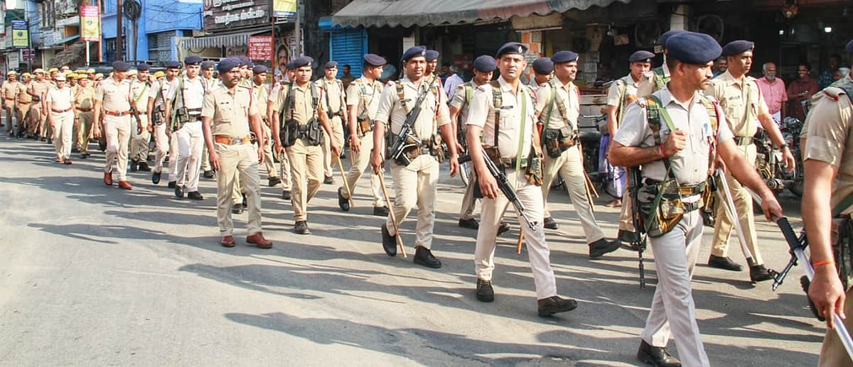 தமிழகத்தில் நாளை வாக்குப் பதிவு: பாதுகாப்பு பணியில் 1.47 லட்சம் போலீஸாா்