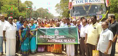 கோவில்பட்டியில் அஹிம்சை நடைக் குழுவினருக்கு வரவேற்பு